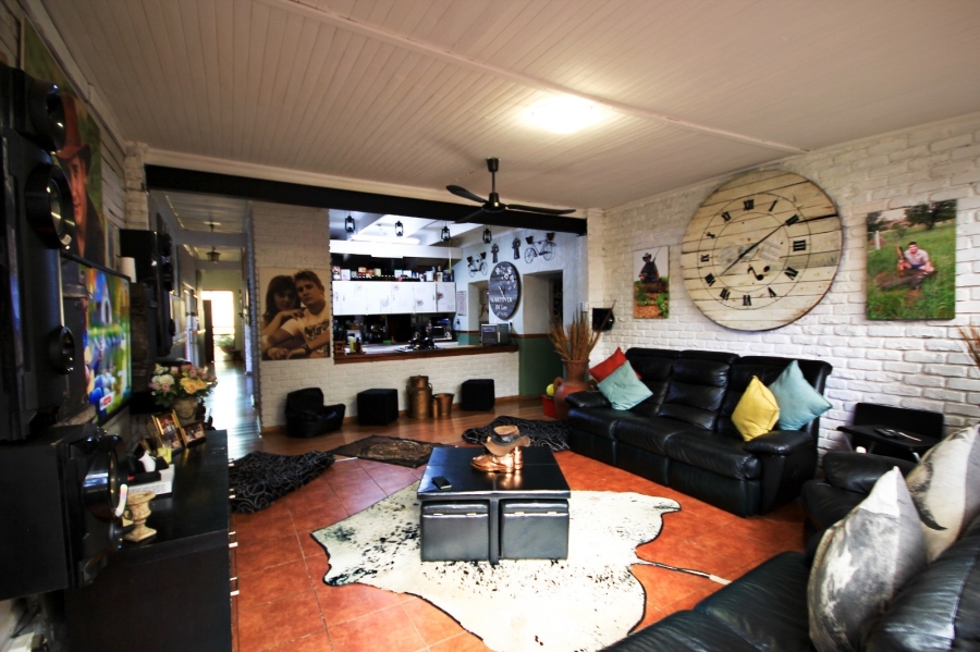7 Bedroom Property for Sale in Potchefstroom North West